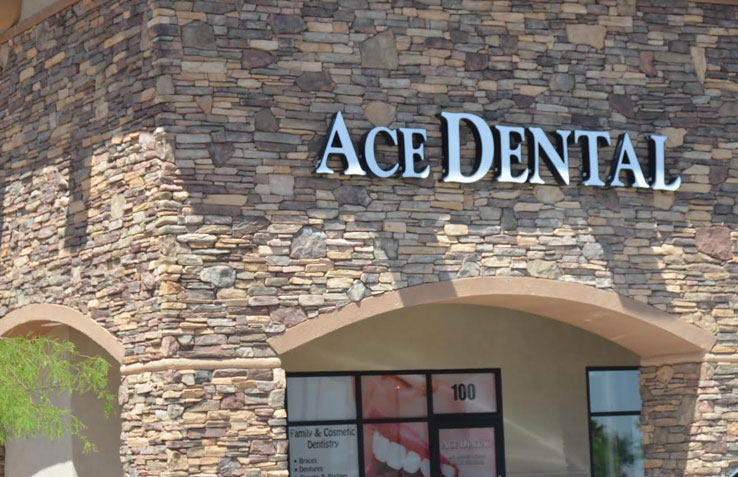 Outside view of Ace Dental Henderson